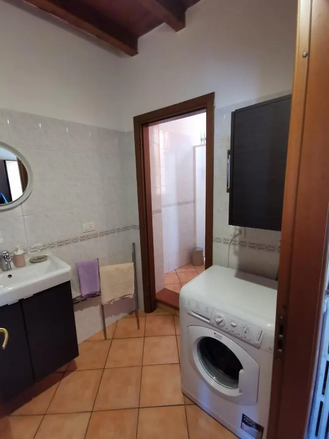 Apartment In The City Center With Self Check-In Parma 0*,