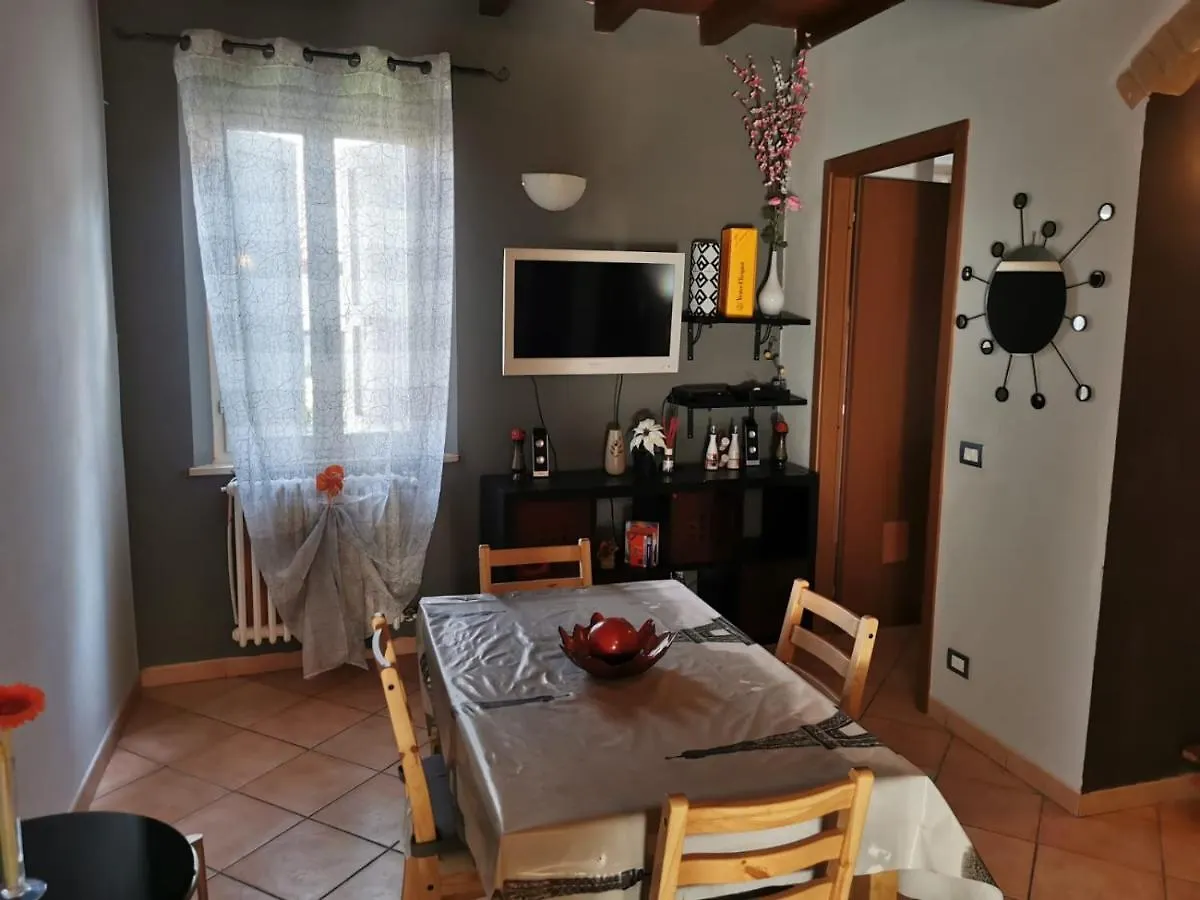 Apartment In The City Center With Self Check-In Parma